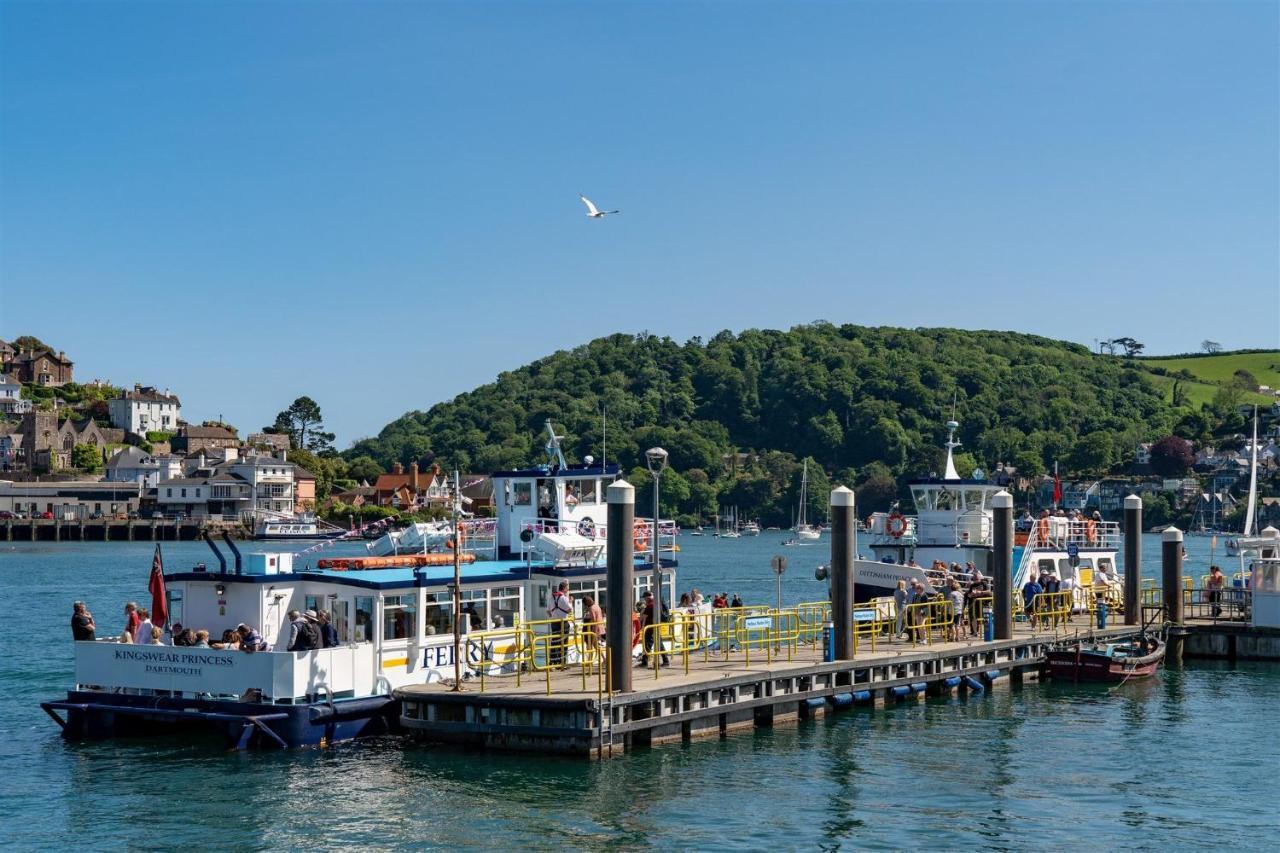 Gulls Rest - Charming Cottage In The Heart Of Historic Дартмаут Экстерьер фото